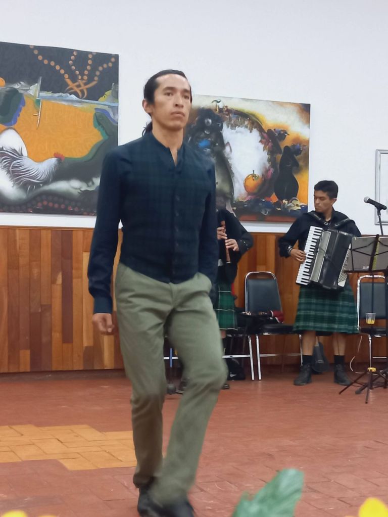 La Destilería San Patricio se suma a las fiestas de Día de Muertos y expone la calidad de sus productos, al son de la gaita, las danzas tradicionales y la evocación del célebre batallón de irlandeses que peleó por México
