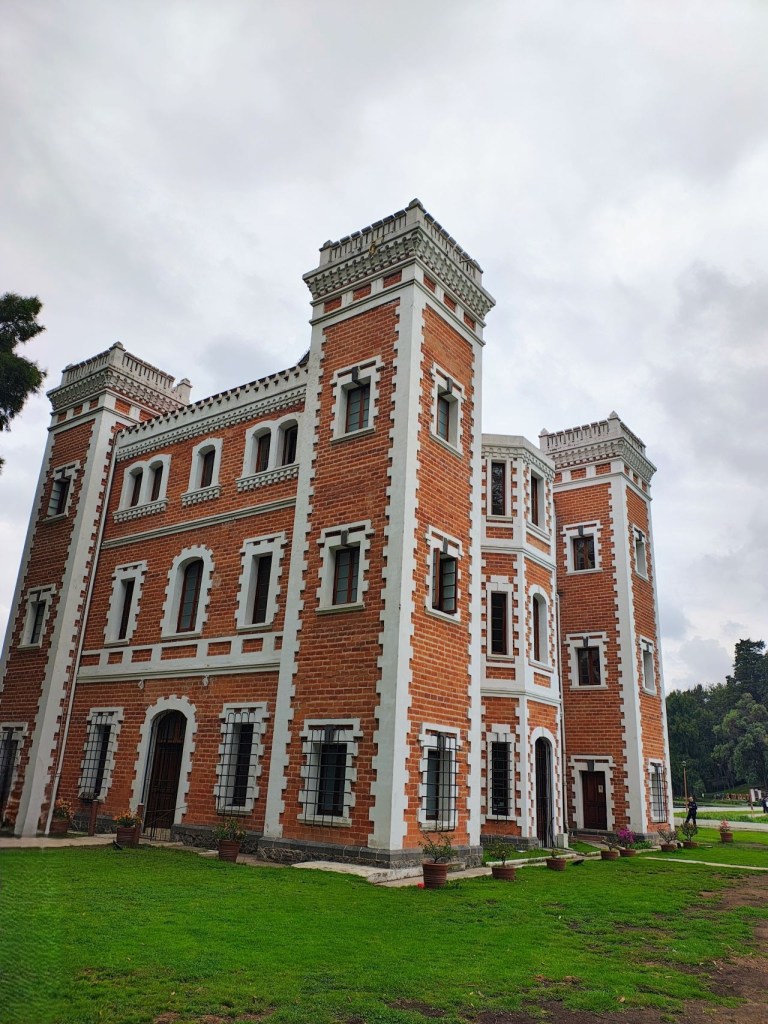 El espléndido escenario del hotel Ex Hacienda de Chautla marca la sintonía para gozar de la cocina del chef Bosco Benítez Ruiz del Pozo